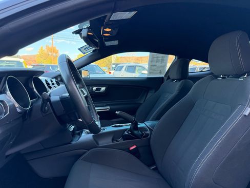 Used 2018 Ford Mustang GT w/ Equipment Group 301A image 12