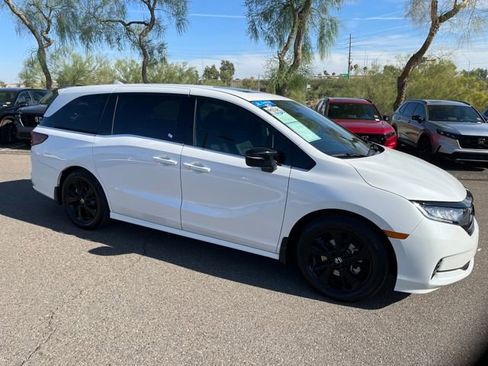 Certified 2024 Honda Odyssey Sport image 17