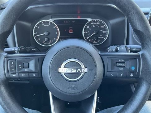 Used 2024 Nissan Rogue SV AWD/4WD image 62
