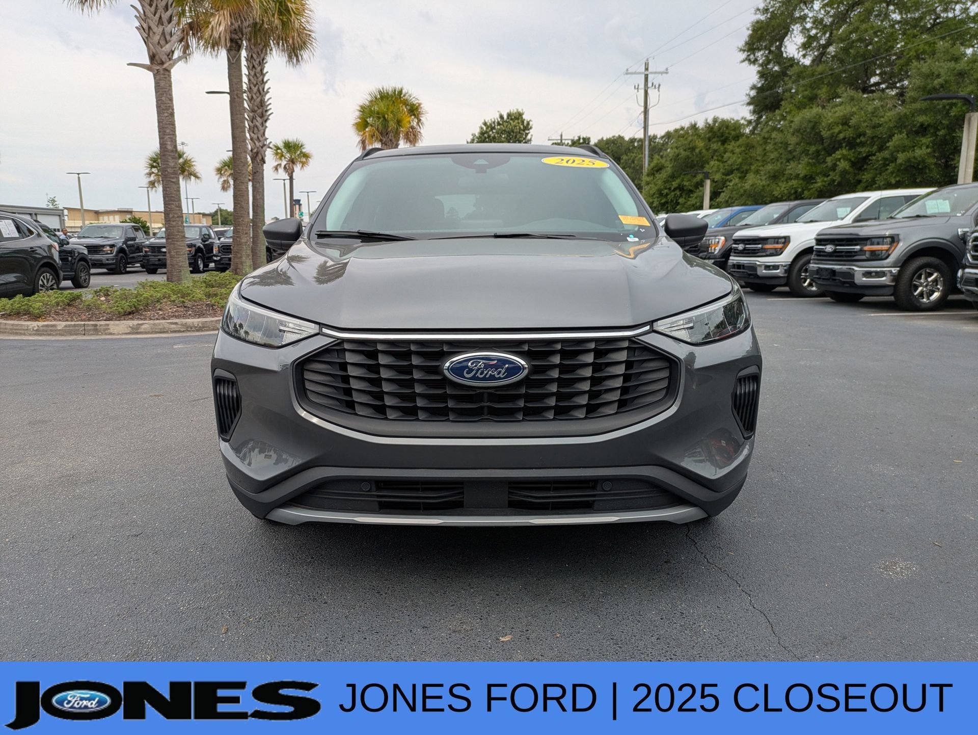 New 2025 Ford Escape Active FWD image 9