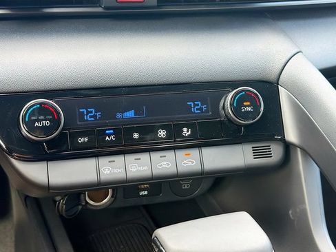 Certified 2026 Hyundai Elantra Sport FWD image 15