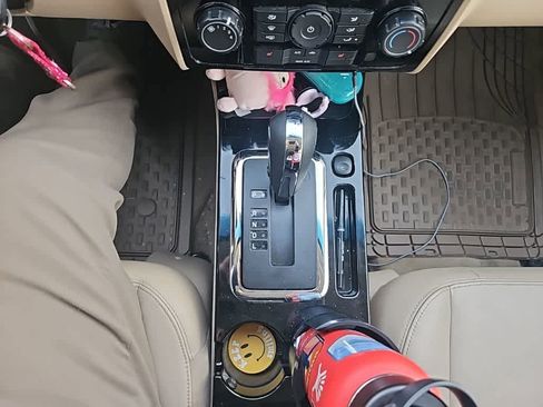 Used 2012 Ford Escape Limited image 6