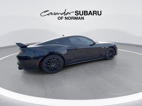 Used 2024 Ford Mustang GT RWD image 9