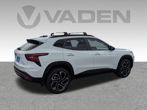 New 2026 Chevrolet Trax RS w/ Driver Confidence Package image 24