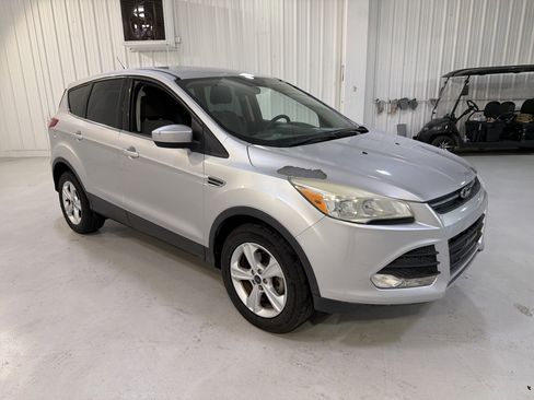 Used 2016 Ford Escape SE image 7