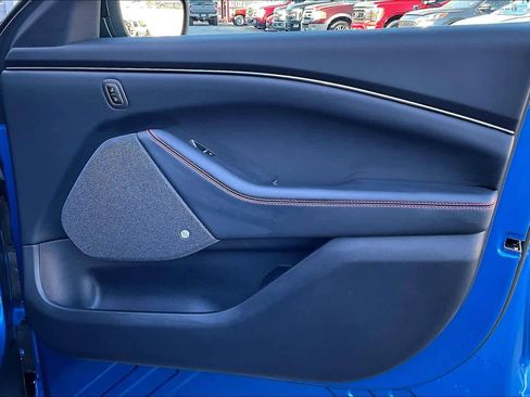 Used 2025 Ford Mustang Mach-E Premium w/ Sport Appearance Package image 22