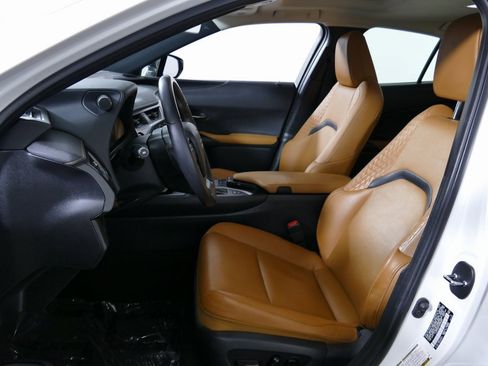 Used 2021 Lexus UX 250h w/ Premium Package image 13