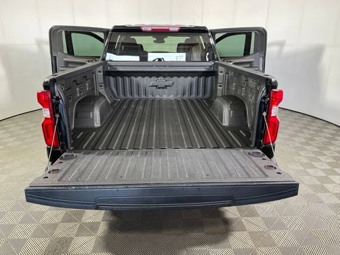 Used 2024 Chevrolet Silverado 1500 RST w/ Z71 Off-Road Package AWD/4WD image 22