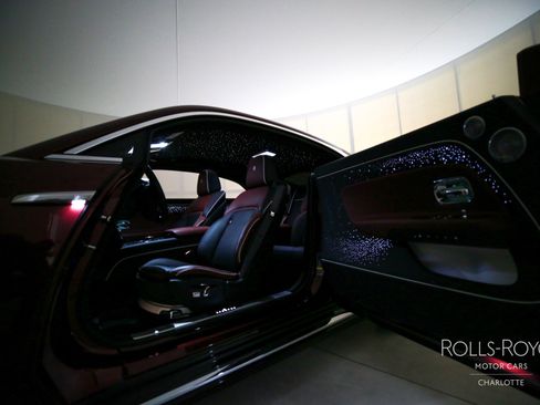 Certified 2024 Rolls-Royce Spectre w/ Spectre Launch Package image 12