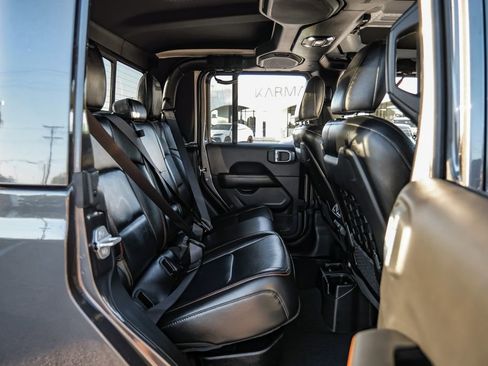 Used 2021 Jeep Gladiator Mojave image 34