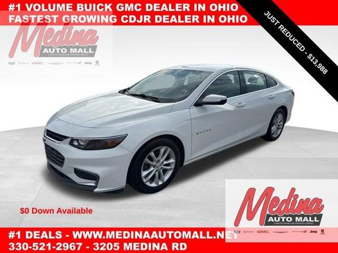 Used 2017 Chevrolet Malibu LT image 1