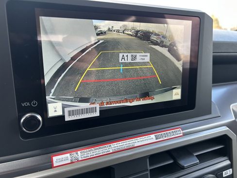 Used 2026 Toyota Tacoma SR5 image 18