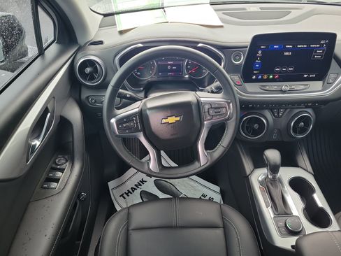 Used 2023 Chevrolet Blazer LT AWD/4WD image 11