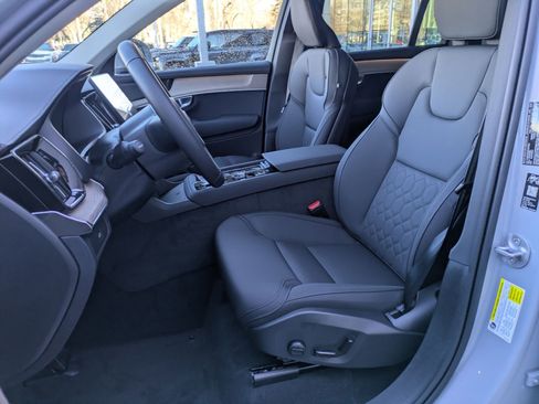 New 2026 Volvo XC90 B5 Plus image 15