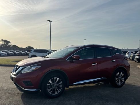 Used 2015 Nissan Murano SL w/ SL Technology Package FWD image 10