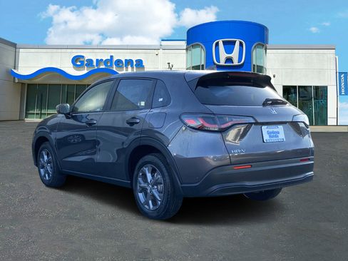 New 2026 Honda HR-V LX image 4