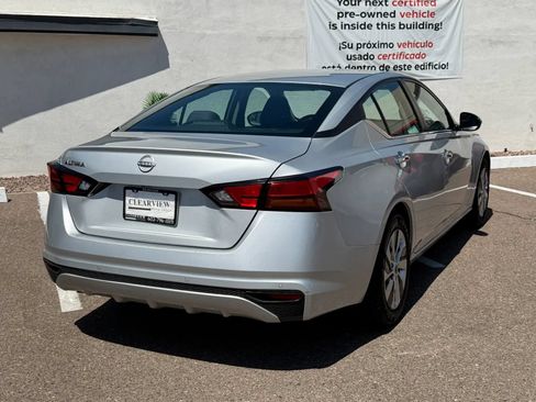 Used 2023 Nissan Altima 2.5 S FWD image 10