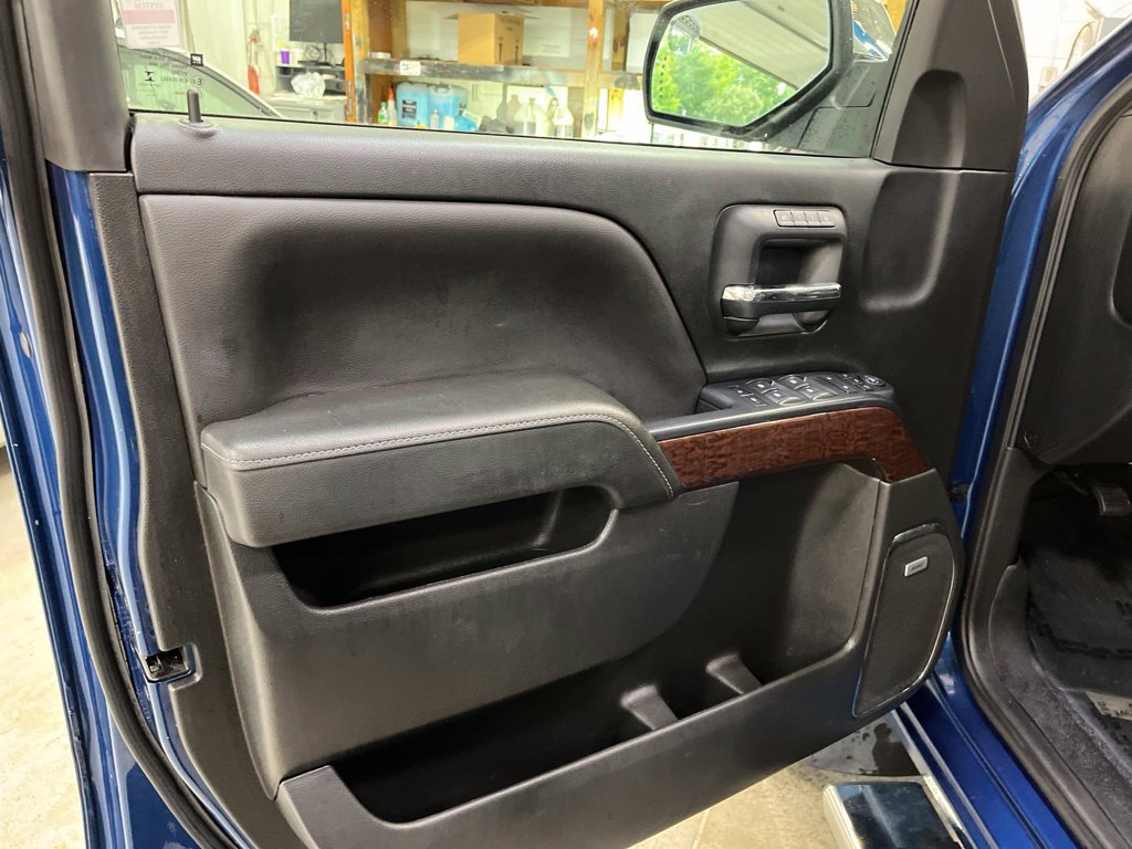 Used 2018 GMC Sierra 1500 SLT AWD/4WD image 12