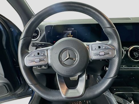 Used 2022 Mercedes-Benz GLA 250 image 8