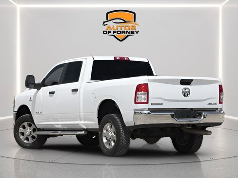 Used 2024 RAM 2500 Big Horn w/ Off Road Package AWD/4WD image 3