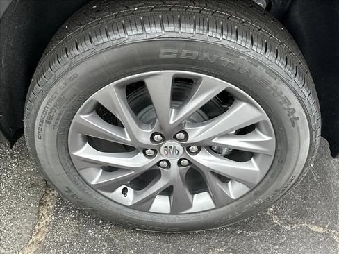 New 2026 Buick Enclave Preferred w/ Power Package FWD image 18