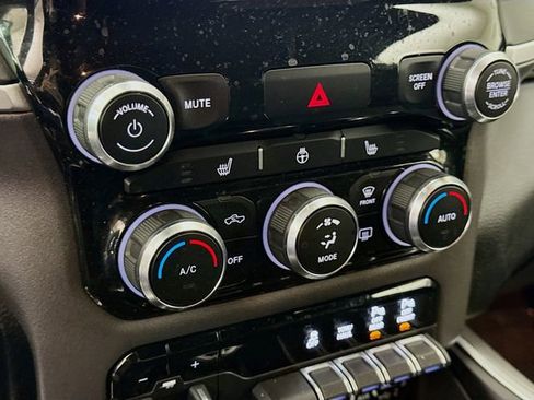 Used 2021 RAM 1500 Big Horn image 16