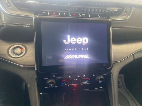 New 2025 Jeep Grand Cherokee Overland w/ Trailer Tow Package image 23