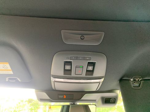 Used 2026 Nissan Armada Platinum RWD image 23