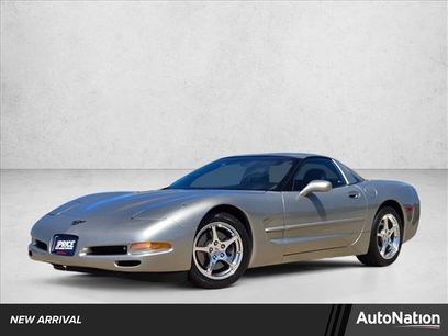 Used 2000 Chevrolet Corvette Coupe w/ Roof Pkg
