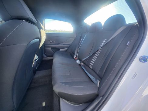 Certified 2026 Hyundai Elantra Sport image 12