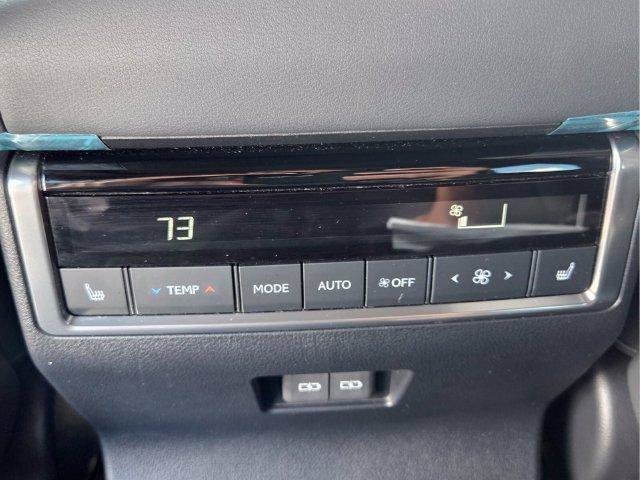 Used 2024 Lexus GX 550 w/ Accessory Package (2T) AWD/4WD image 14