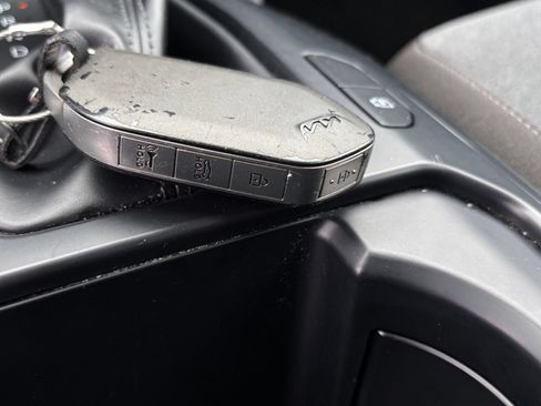 Used 2025 Kia K4 FWD image 21