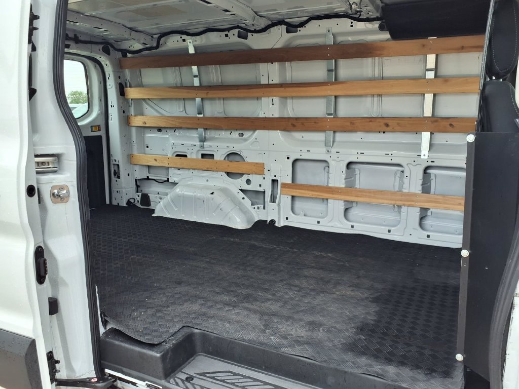 Used 2025 Ford Transit 250 Low Roof w/ Exterior Upgrade Package RWD image 28