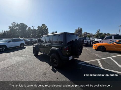 Used 2023 Jeep Wrangler Unlimited Sport AWD/4WD image 3