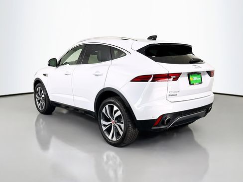 Used 2021 Jaguar E-PACE SE image 7
