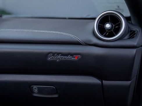 Used 2016 Ferrari California T image 55
