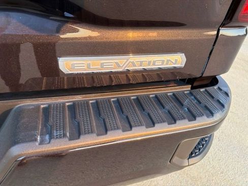 Used 2025 GMC Sierra 1500 Elevation AWD/4WD image 19