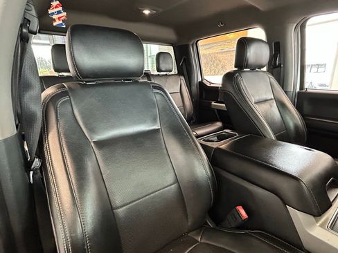 Used 2019 Ford F250 Lariat w/ Lariat Value Package image 39