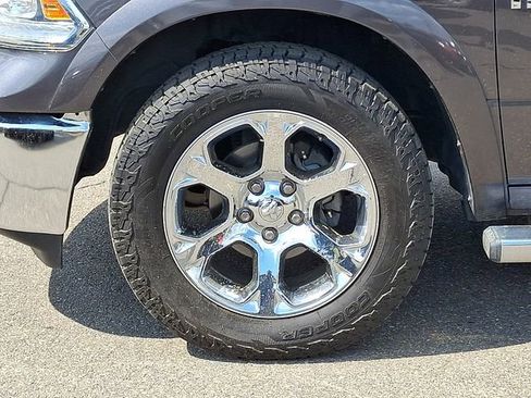 Used 2016 RAM 1500 Laramie w/ Convenience Group image 30