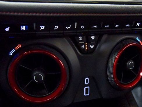 Used 2021 Chevrolet Blazer RS image 18