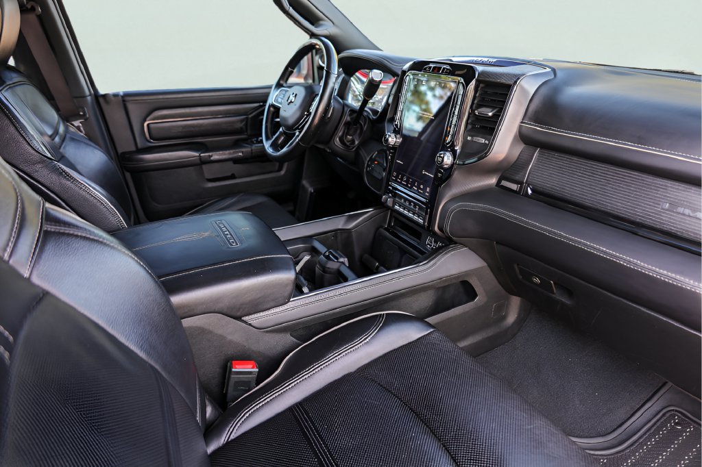 Used 2022 RAM 2500 Limited AWD/4WD image 33