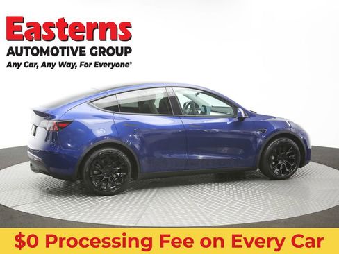 Used 2021 Tesla Model Y Long Range AWD/4WD image 38