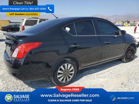 Used 2014 Nissan Versa S Plus image 4