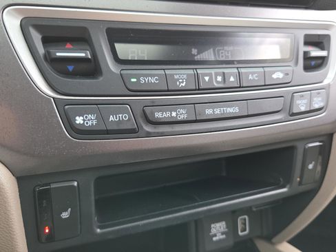 Used 2020 Honda Ridgeline RTL image 32