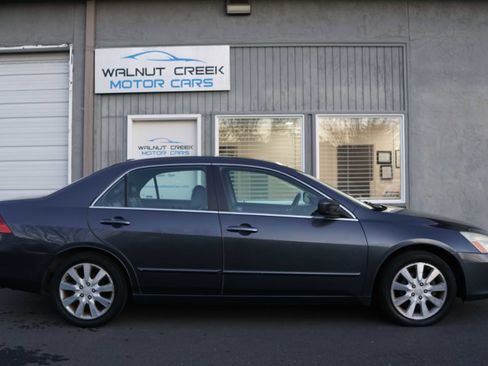 Used 2006 Honda Accord EX-L image 23