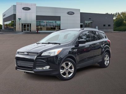 Used 2016 Ford Escape SE w/ Equipment Group 201A