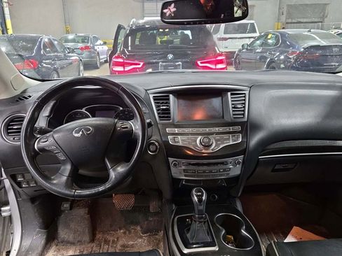 Used 2019 INFINITI QX60 Luxe w/ Essential Package image 8