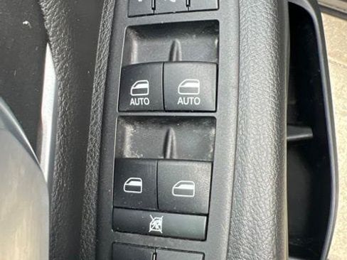 Used 2023 RAM 1500 Big Horn AWD/4WD image 16