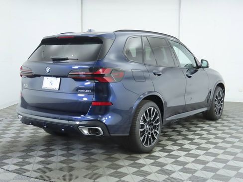 Used 2026 BMW X5 xDrive40i w/ M Sport Package image 6