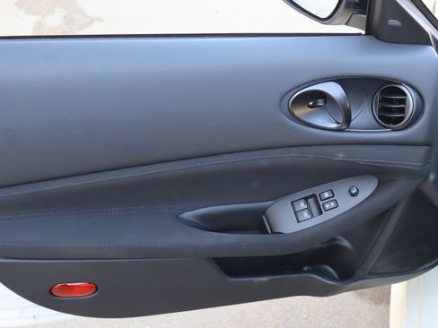 Used 2026 Nissan Z Sport w/ Floor Mat Package RWD image 16